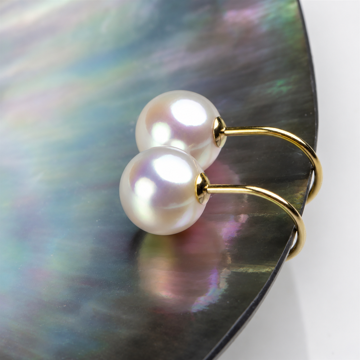 Brincos Aurora Boreal em Pérolas Akoya  6,5–7 mm | Ouro 18K