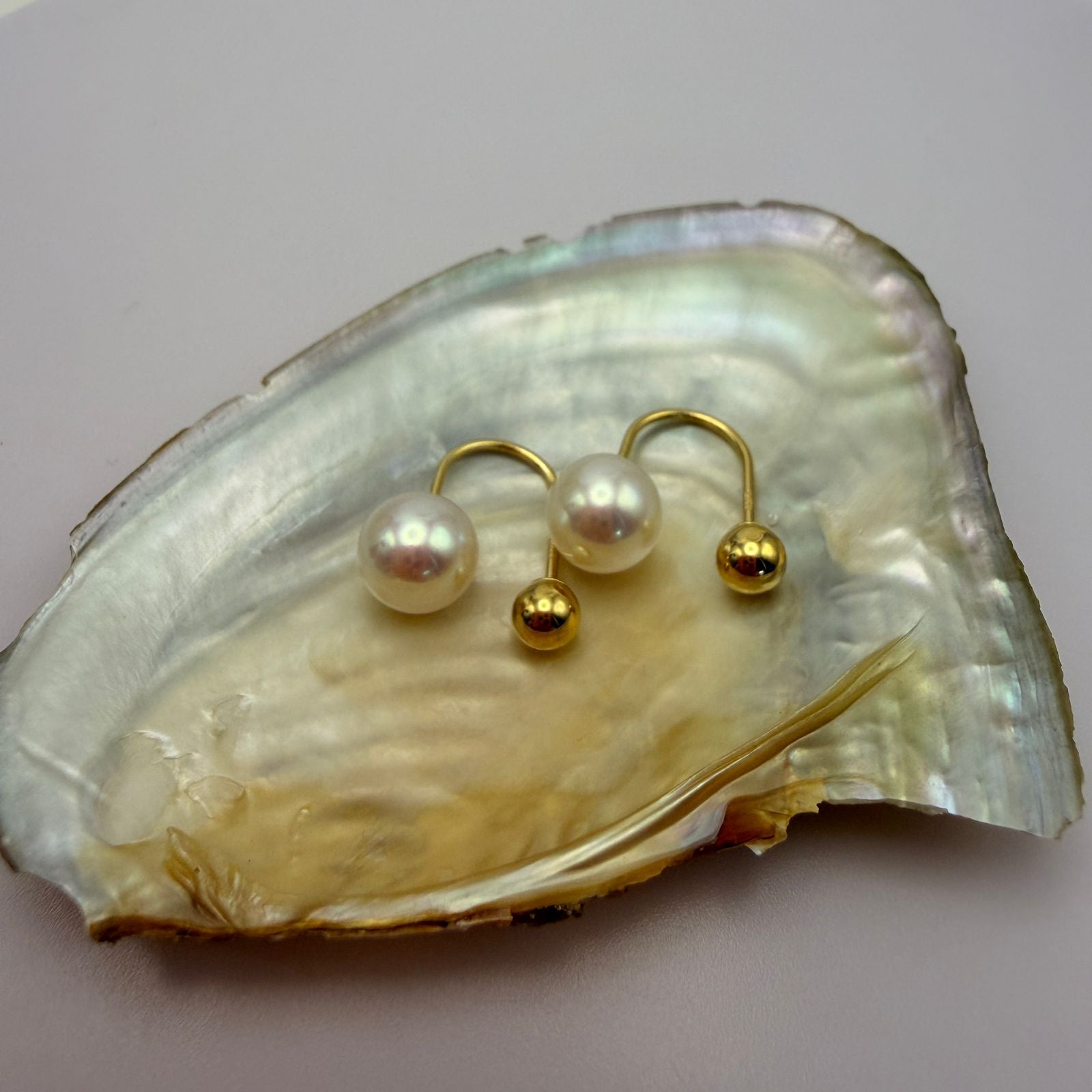 Brincos Aurora Boreal em Pérolas Akoya  6,5–7 mm | Ouro 18K