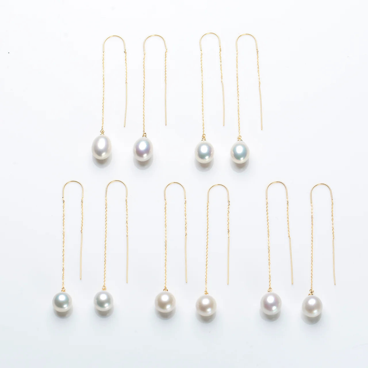 Brincos Longos de Pérolas Edison Brancas AA+ | Design Passante | Banho Ouro 18K
