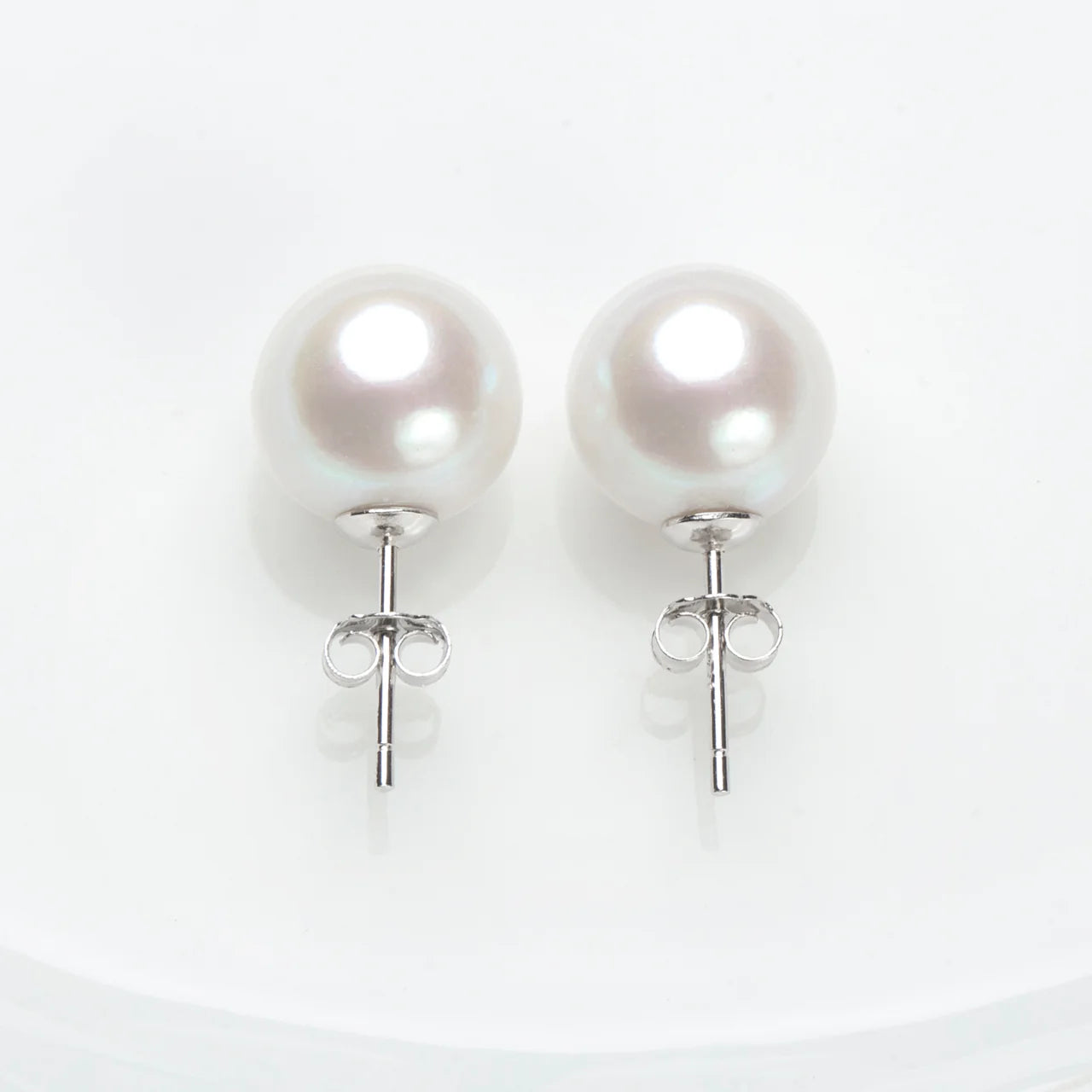 Brincos Clássicos de Pérola Edison Branca 12 mm