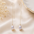 Brincos Longos de Pérolas Edison Brancas AA+ | Design Passante | Banho Ouro 18K